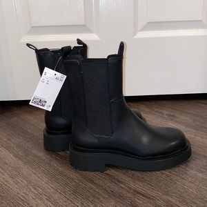 H&M Black Chunky Boots